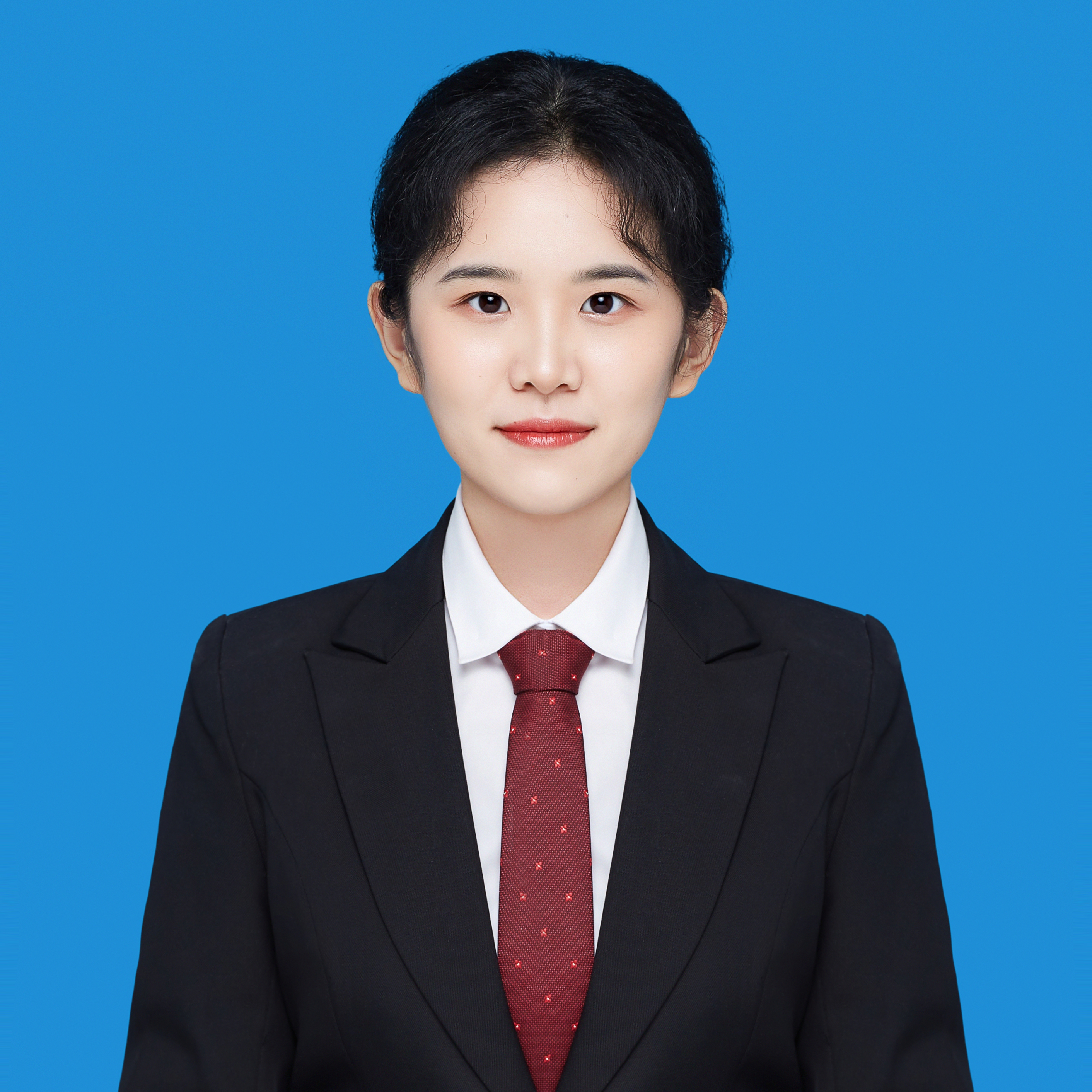 姚影   专职律师